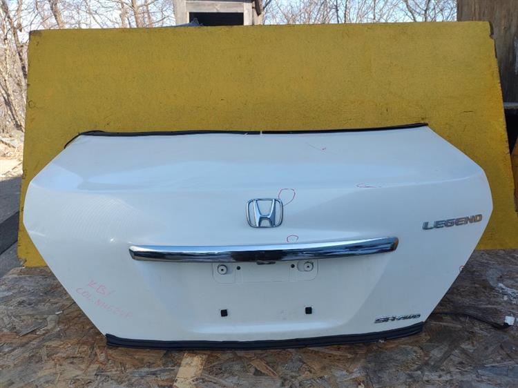 Крышка багажника Хонда Легенд в Горно-Алтайске 50805