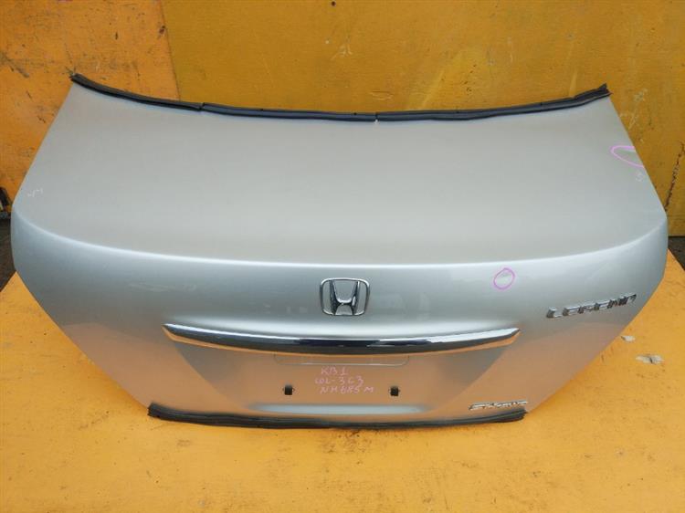 Крышка багажника Хонда Легенд в Горно-Алтайске 555211